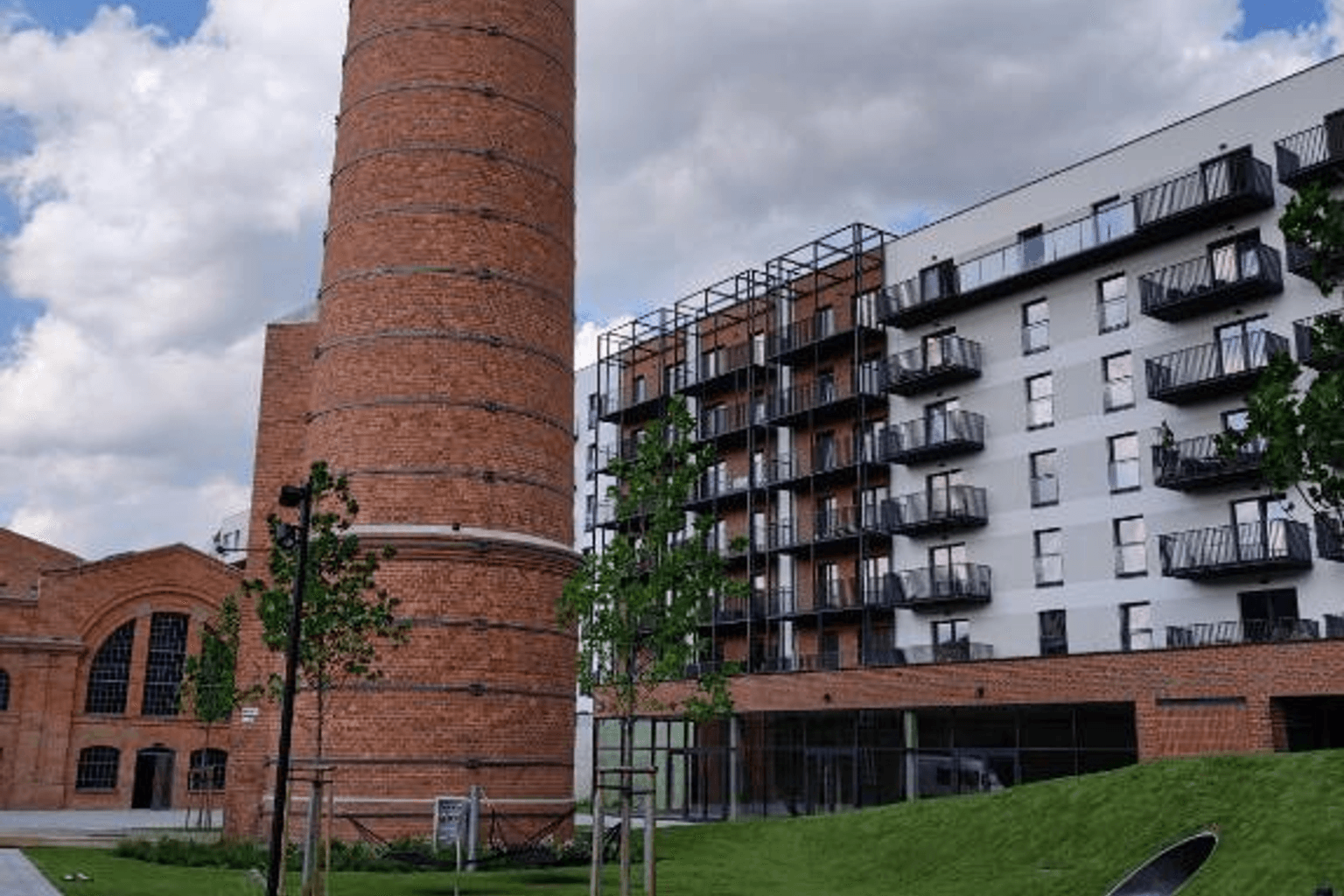 Apartment,Commercial 1-3 bedrooms 1-2 bathrooms in Warsaw, Poland