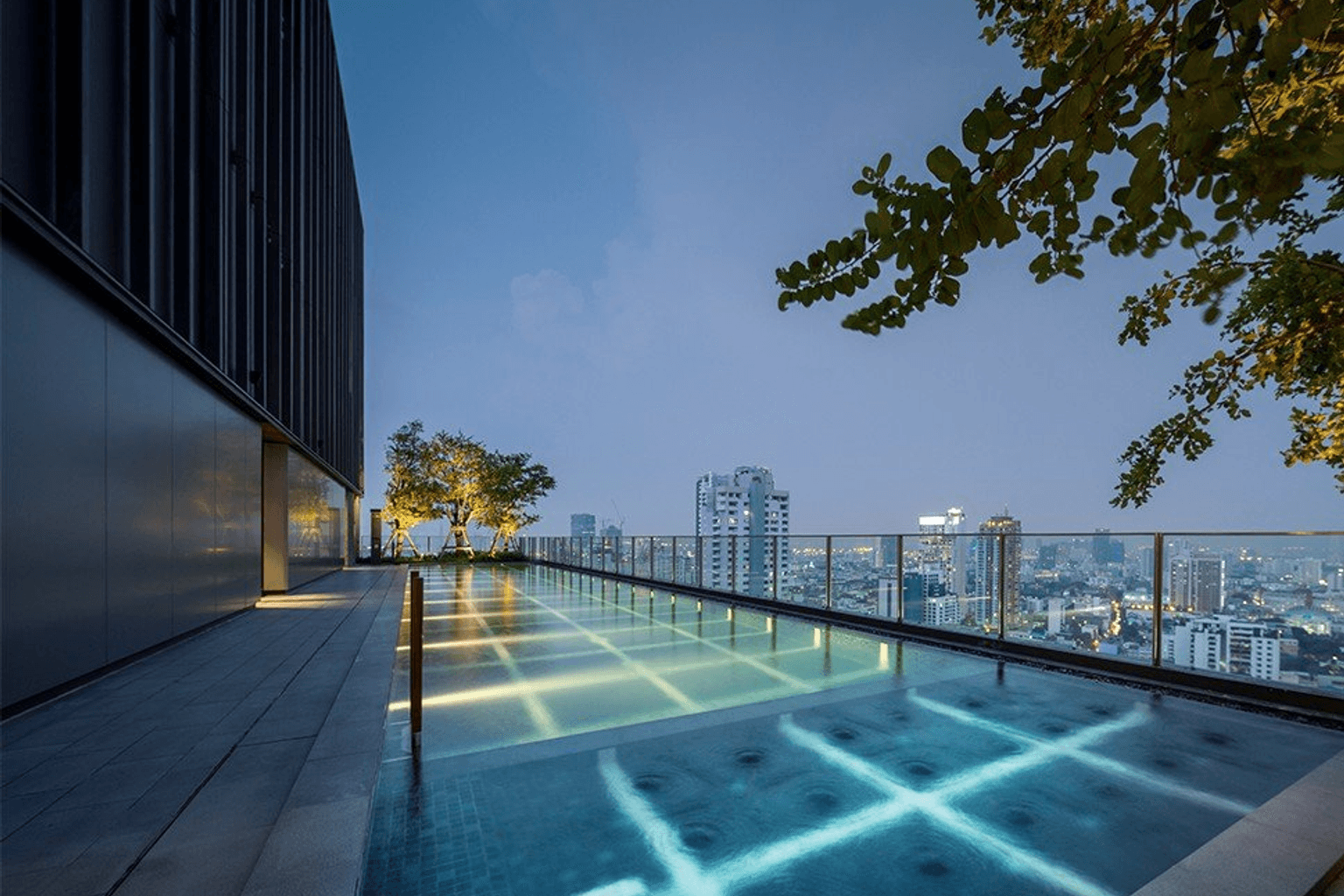 Apartment 1-3 bedrooms 1-3 bathrooms in Bangkok, Thailand