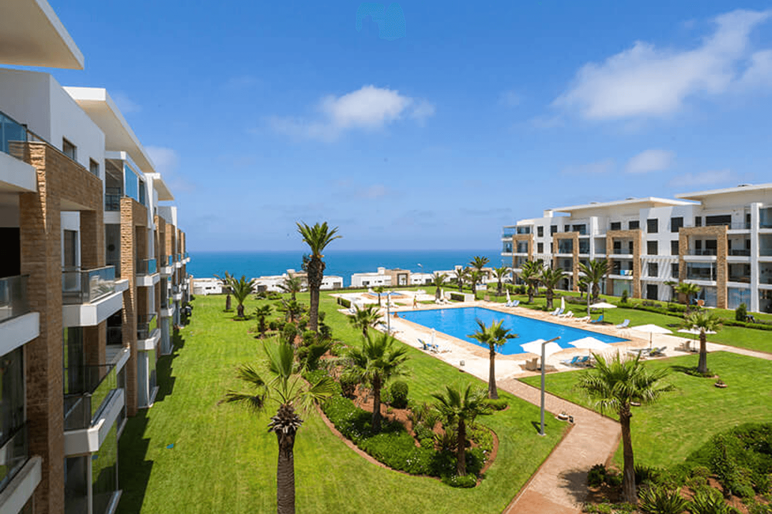 Plage des Nations Golf City