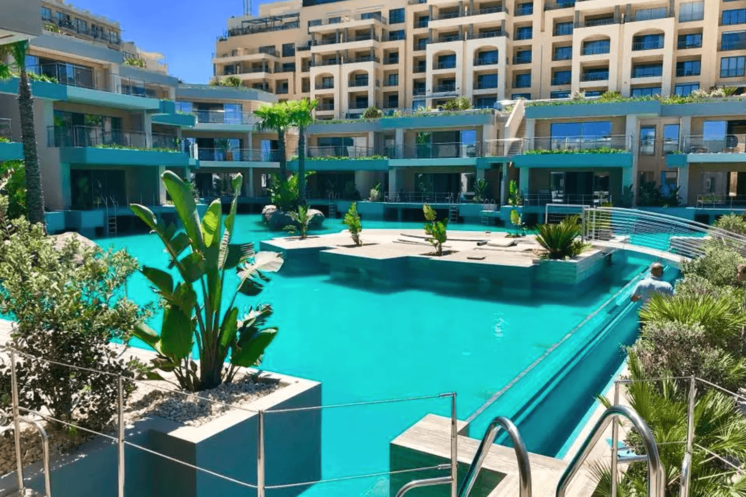 House 1-2 bedrooms 2-3 bathrooms in Malta, Malta