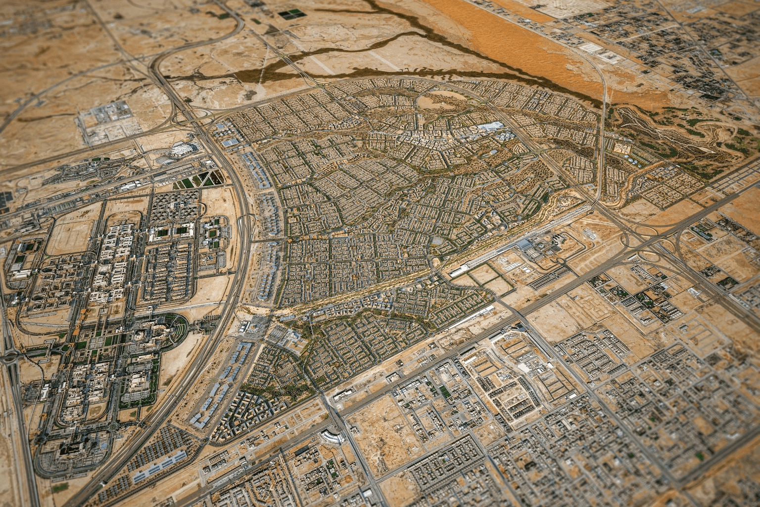 House 3-5 bedrooms 8 bathrooms in Riyadh, Saudi Arabia