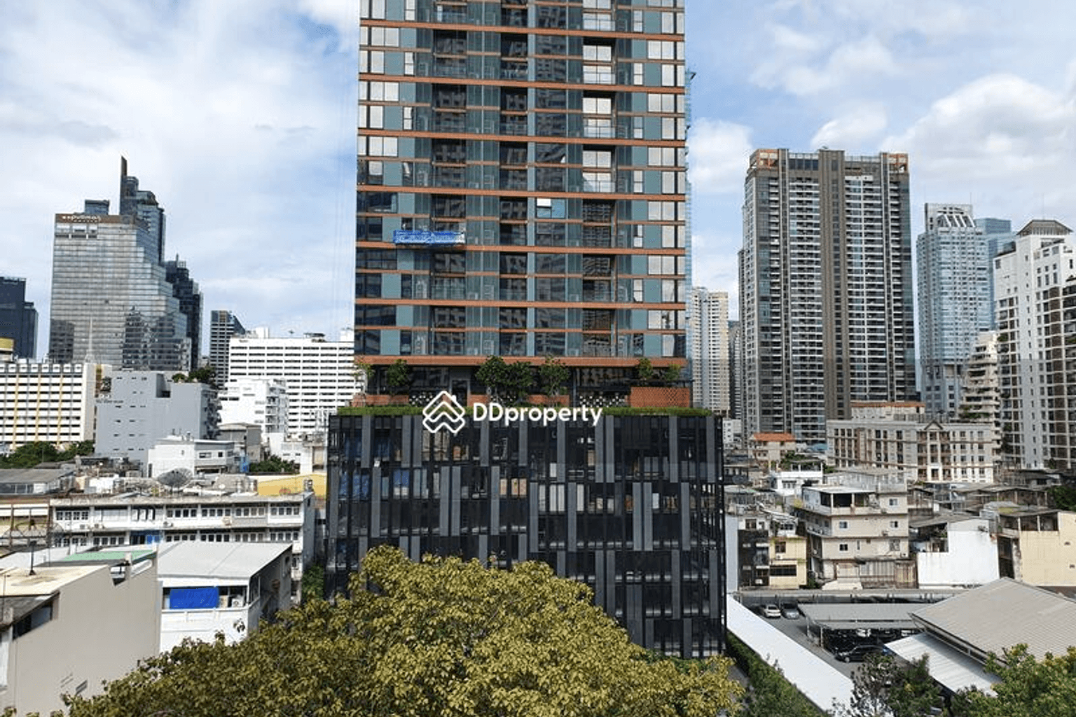 Apartment 1-3 bedrooms 1-3 bathrooms in Bangkok, Thailand