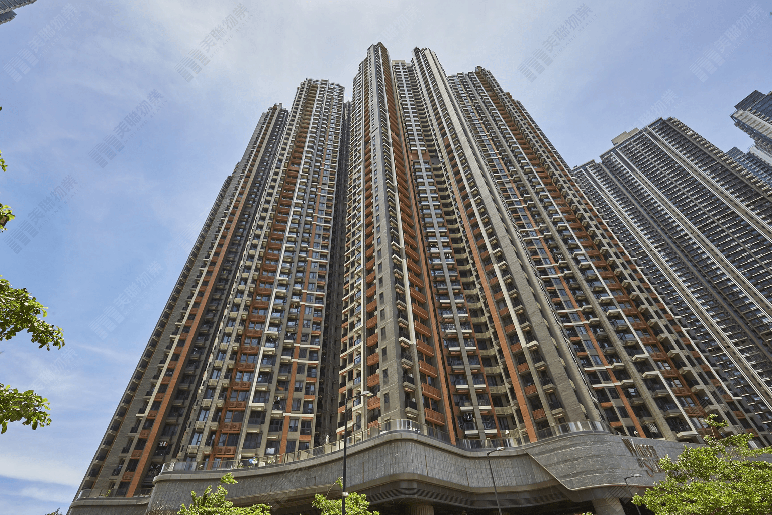Apartment 1-4 bedrooms 1-3 bathrooms in Hong Kong, SAR